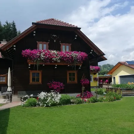 Taurachblick Holiday home *